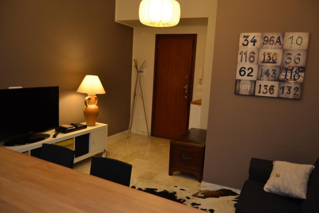 B&B Re Umberto Μιλάτσο Δωμάτιο φωτογραφία
