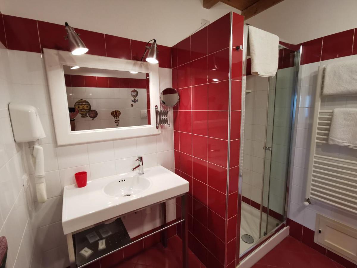 B&B Re Umberto Μιλάτσο Εξωτερικό φωτογραφία